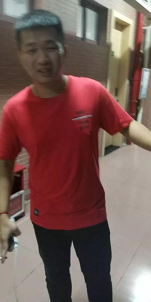 室友脱单吃瓜,甜蜜爱情故事大揭秘