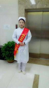 护士军人吃瓜,军营里的瓜果飘香时刻