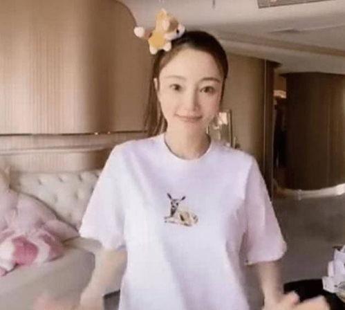 明星李小璐吃瓜视频,揭秘娱乐圈背后的真相