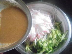 吃瓜麻酱白象,探寻美食与文化的完美融合