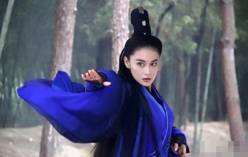 正在吃瓜的紫薇,揭秘娱乐圈幕后真相