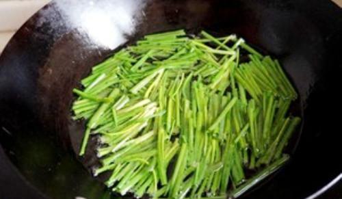 吃瓜厨房黄磊葱油,吃瓜厨房里的家常美味秘籍