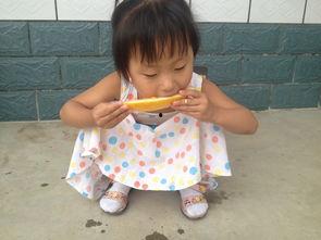 小孩吃瓜太厉害了,孩子吃瓜成瘾，揭秘瓜果的魅力与挑战