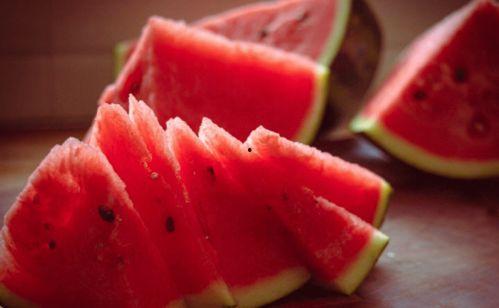 看瓜怎样吃,尽享看瓜新食尚