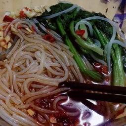 刘大瓜吃粉肠,趣味横生美食之旅